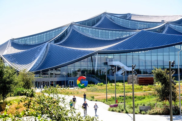 A view of the Google’s Bay View campus in Mountain View, California on June 27, 2022. Image:&nbspNOAH BERGER / AFP