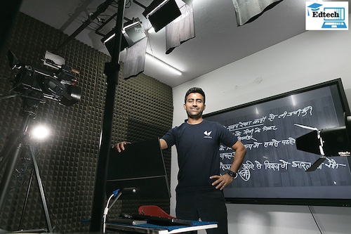 Tarun Saini of Vidyakul has hired local teachers, who sit out of studios in their respective locations and teach in different languages
Image: Madhu Kapparath