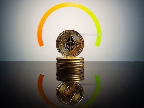 Coinbase’s initial public offering is displayed on the Nasdaq Tower in Times Square in New York, on April 14, 2021. No cryptocurrency investor has been spared the pain of plunging prices however, the fallout from more than $700 billion in losses is far from even. (Gabby Jones/The New York Times). Coinbase’s initial public offering is displayed on the Nasdaq Tower in Times Square in New York, on April 14, 2021. No cryptocurrency investor has been spared the pain of plunging prices however, the fallout from more than $700 billion in losses is far from even. (Gabby Jones/The New York Times).