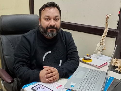 Cindy Armstrong is pictured with a bag containing the composted remains of her son Andrew Armstrong at her home in Covington, Washington on March 15, 2022. Armstrong recalled her son Andrew insisting on the so-called "terramation" process after the western state of Washington in 2019 became the first in the United States to make it a legal alternative to cremation. (Credit: Jason Redmond / AFP) Cindy Armstrong is pictured with a bag containing the composted remains of her son Andrew Armstrong at her home in Covington, Washington on March 15, 2022. Armstrong recalled her son Andrew insisting on the so-called "terramation" process after the western state of Washington in 2019 became the first in the United States to make it a legal alternative to cremation. (Credit: Jason Redmond / AFP)