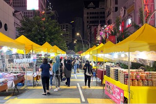 Eating and shopping at small businesses tops the list of activities consumers are interested in doing to have a positive impact on the local community. Image: Shutterstock