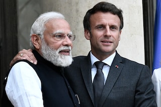 Indian Prime Minister Narendra Modi with French President Emmanuel Macron. (Credits: STEPHANE DE SAKUTIN / AFP)