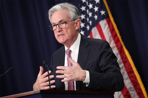 Federal Reserve Chairman Jerome Powell speaks at a news conference following a Federal Open Market Committee meeting on May 04, 2022 in Washington, DC. Powell announced the Federal Reserve is raising interest rates by a half-percentage point to combat record high inflation. (Credits: WIN MCNAMEE / Getty Images via AFP)