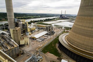 This undated handout image shows the carbon sequesterization unit at American Electric Power Company"s Mountaineer Plant near New Haven, West Virginia. A looming government clampdown on CO2 emissions is about to confront an already embattled U.S. coal power industry with two stark options: capture carbon or die. Legislation from Congress or tough new regulatory demands could make it costly to spew greenhouse gases, posing a serious threat to the nation"s coal-fired power plants. (Credits:&nbspREUTERS/Tom Dubanowich/Handout)