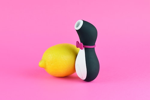 Sex toys are now available in green materials, safer for users and the planet.
Image: Gwen Mamanoleas / Unsplash Sex toys are now available in green materials, safer for users and the planet.
Image: Gwen Mamanoleas / Unsplash