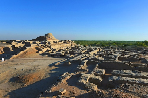 Visitors walk through the UNESCO World Heritage archeological site of Mohenjo Daro some 425 kms north of the Pakistani city of Karachi.
Image: Asif Hassan / AFP