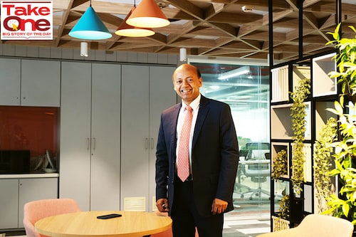 Manishi Raychaudhuri, Head of Equity Research- Asia Pacific, BNP Paribas
Image: Neha Mithbawkar for Forbes India Manishi Raychaudhuri, Head of Equity Research- Asia Pacific, BNP Paribas
Image: Neha Mithbawkar for Forbes India