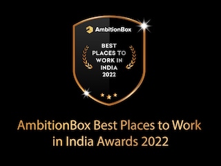 A currency exchange in Bangkok, Thailand, Oct. 3, 2022. Thailand’s central bank has spent more than 10 percent of its reserves to prop up its currency this year, according to estimates from Nomura Holdings. (Lauren DeCicca/The New York Times)