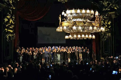 "Phantom of the Opera" ends record run with final Broadway bow
Image:  Cecilia Sanchez/ AFPTV / AFP