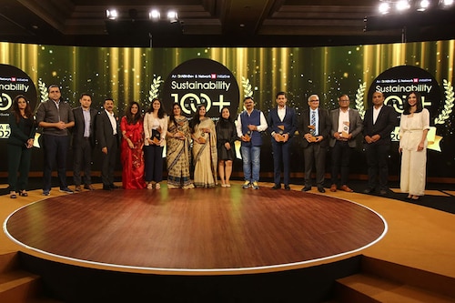 The Covent Garden Hotel is serving a Royal Cocktail made with Darjeeling infused whisky, Cointreau, lemon and English sparkling wine.
Image: Courtesy of Covent Garden Hotel The Covent Garden Hotel is serving a Royal Cocktail made with Darjeeling infused whisky, Cointreau, lemon and English sparkling wine.
Image: Courtesy of Covent Garden Hotel