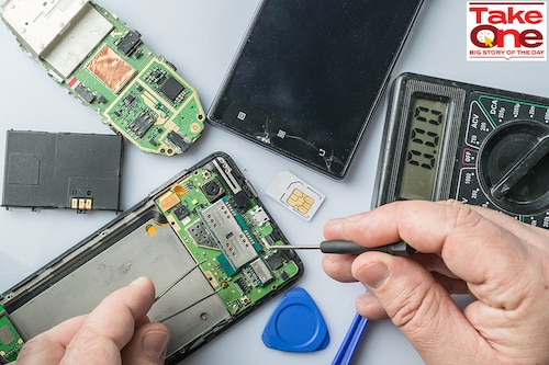 Right to Repair allows you to extend the life of your phones, appliances or other electronic devices by providing you access to repair options by original equipment manufacturers or third-party repairers.
Image: Shutterstock