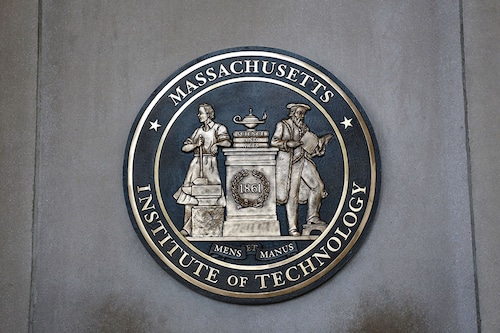 Image: Shutterstock Image: Shutterstock