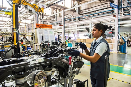 Various manufacturers ranging from Honda to Mercedes are now firming up launches in the country over the next few months, especially as the festive season starts.
Image: Mexy Xavier Various manufacturers ranging from Honda to Mercedes are now firming up launches in the country over the next few months, especially as the festive season starts.
Image: Mexy Xavier