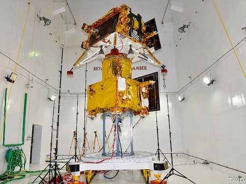 Chandrayaan 3 going through tests, ISRO will attempt a controlled soft landing of the Chandrayaan-3 lander module, holding a rover, at 5:45 pm. Image: Courtesy ISRO Chandrayaan 3 going through tests, ISRO will attempt a controlled soft landing of the Chandrayaan-3 lander module, holding a rover, at 5:45 pm. Image: Courtesy ISRO