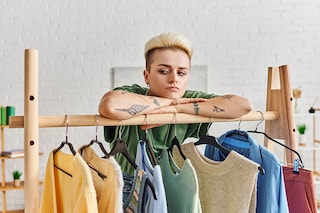 Consumers often lack insight into their consumption patterns, including when consumption shifts from being a necessity to a choice, and how behaviour is influenced by the desire for social status and the addictive environments fostered by the fast-fashion industry.
Image: Shutterstock