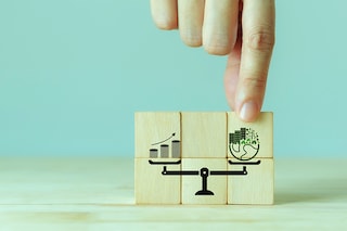 While critics claim that ESG pay is simply a PR move, Reichelstein and researchers found that it does help firms reach ESG benchmarks.
Image: Shutterstock