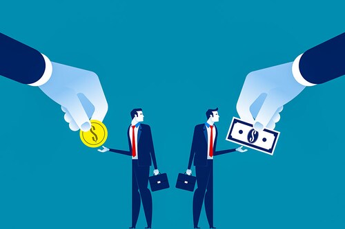 70% of that rise in inequality†is the difference in pay in different firms, versus differences internally in organizations. Â
Image: Shutterstock 70% of that rise in inequality†is the difference in pay in different firms, versus differences internally in organizations. Â
Image: Shutterstock
