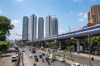The government has now identified one hundred critical transport infrastructure projects for last- and first-mile connectivity for the ports, coal, steel, fertiliser, and food grains sectors, where it intends to ramp up investments. Image: Parikh Mahendra N /Â  Shutterstock
