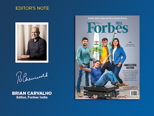 In his lifetime, during the "Golden Age" of Dutch art that also produced Rembrandt, Vermeer was a respected artist with a number of wealthy patrons, but apart from a few astute collectors, his work went largely forgotten after his death. Image: Francois Guillot / AFPÂ©