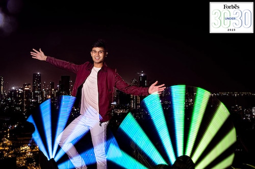 Anuvrat Jain
Image: Mexy Xavier Light painting: Neha Mithbawkar Anuvrat Jain
Image: Mexy Xavier Light painting: Neha Mithbawkar