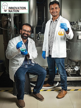 Rochan Sinha (left) and Prasanta Sarkar, co-founders of Newtrace
Image: Nishant Ratnakar for Forbes India