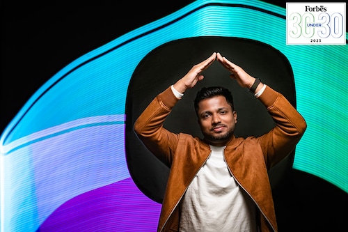 Kaushal Shetty
Image: Mexy Xavier Light painting: Neha Mithbawkar & Rohit Kaushal Shetty
Image: Mexy Xavier Light painting: Neha Mithbawkar & Rohit