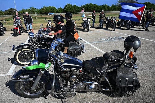 Enthusiasts in Cuba keep the Harley-Davidson myth alive Enthusiasts in Cuba keep the Harley-Davidson myth alive
Image: Yamil Lage / AFPTV / AFP