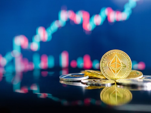 Digital payments, the biggest fintech segment right now, will continue to see the strong growth of recent years, touching an estimated $153 billion in transaction value in 2023, compared with $133 billion in 2022, according to data from Statista
Image: Photo Illustration by Rafael Henrique/SOPA Images/LightRocket via Getty Images Digital payments, the biggest fintech segment right now, will continue to see the strong growth of recent years, touching an estimated $153 billion in transaction value in 2023, compared with $133 billion in 2022, according to data from Statista
Image: Photo Illustration by Rafael Henrique/SOPA Images/LightRocket via Getty Images