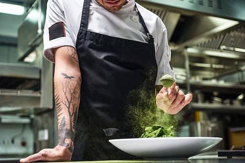 Should high-end gastronomy revamp its stuffy, out-of-reach image?
Image: Shutterstock Should high-end gastronomy revamp its stuffy, out-of-reach image?
Image: Shutterstock