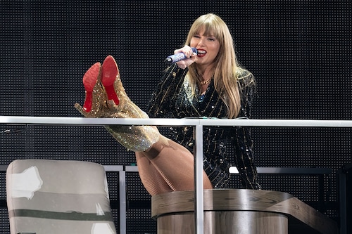 US singer-songwriter Taylor Swift performs onstage on the first night of her "Eras Tour" at AT&T Stadium in Arlington, Texas, on March 31, 2023.
Image: Suzzanne Cordeiro / AFP