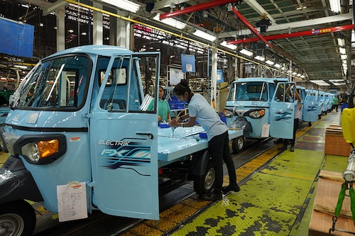 Factory floor of Piaggio Vehicles Pvt. Ltd in Pune, India. Image: Mexy Xavier Factory floor of Piaggio Vehicles Pvt. Ltd in Pune, India. Image: Mexy Xavier