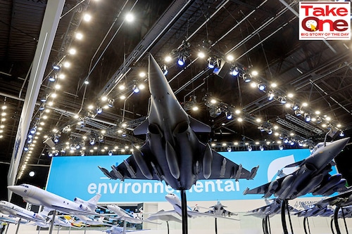 A model of the Rafale C fighter jet, manufactured by Dassault Aviation, is displayed during the 54th International Paris Airshow at Le Bourget Airport near Paris, France, June 18, 2023
Image: Benoit Tessier / Reuters