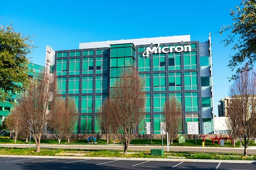 India has approved a $2.7 billion plan by Micron Technology to set up a semiconductor testing and packaging unit in Gujarat
Image: Shutterstock