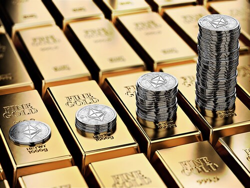 Hisa Franko restaurant"s head chef Melle Simon (R) preparing a Slovenian dish in Kobarid
Image: Jure Makovec / AFP Hisa Franko restaurant"s head chef Melle Simon (R) preparing a Slovenian dish in Kobarid
Image: Jure Makovec / AFP