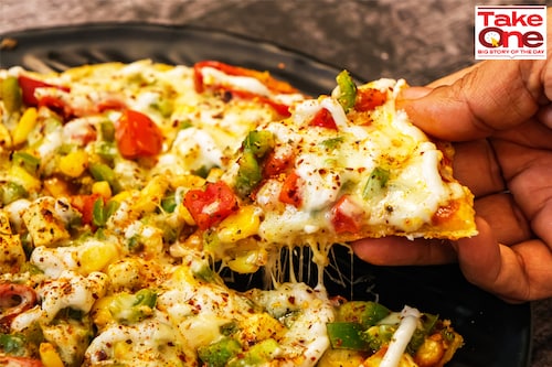 Overall, there has been a slowdown in consumption. That, however, hasn’t deterred the owners of QSR businesses in India in aggressively expanding their stores
Image: Shutterstock Overall, there has been a slowdown in consumption. That, however, hasn’t deterred the owners of QSR businesses in India in aggressively expanding their stores
Image: Shutterstock