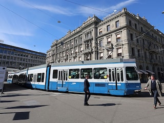 Generation Z perceive "personal branding" as a key tool for success in the job market.
Image: Shutterstock