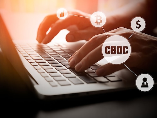 Australian water scarcity activist Mina Guli completes her 200th marathon outside UN headquarters, ahead the UN Water Conference, on March 22, 2023 Image: Leonardo Munoz/ AFP Australian water scarcity activist Mina Guli completes her 200th marathon outside UN headquarters, ahead the UN Water Conference, on March 22, 2023 Image: Leonardo Munoz/ AFP