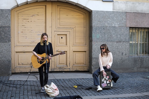75% of artists make a loss when they release music, reports Pirate.com. Image: Shutterstock 75% of artists make a loss when they release music, reports Pirate.com. Image: Shutterstock