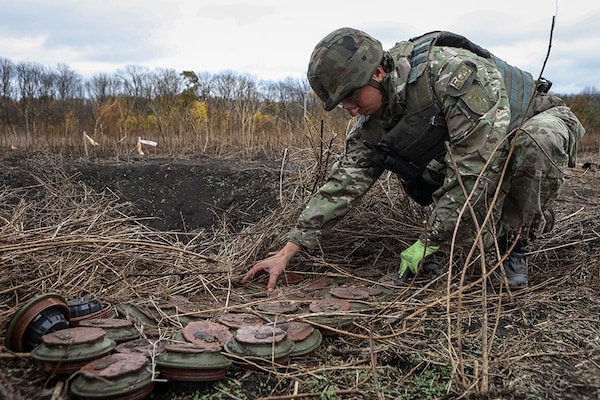 Image: REUTERS/Sofiia Gatilova