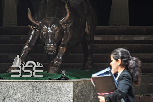Stock exchanges plan to implement the graded surveillance mechanism for shares on the small and medium exchange (SME).<br> Image: Shutterstock Stock exchanges plan to implement the graded surveillance mechanism for shares on the small and medium exchange (SME).<br> Image: Shutterstock
