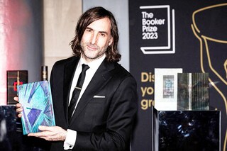 Irish author Paul Lynch won the 2023 Booker Prize for fiction on Sunday for his novel "Prophet Song," a dystopian work about an Ireland that descends into tyranny. Image: ADRIAN DENNIS / AFP