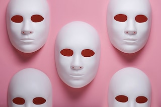 The identity that we choose to prime changes with the circumstances around us. Given the penalties and benefits associated with how society perceives us
Image: Shutterstock