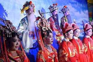 Members of the Jing Sheng Opera onstage during the first day of the Hakka Festival at the Yimin temple in Taoyuan
Image: Sam Yeh / AFP©