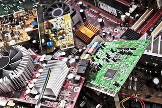 In Europe, 55 percent of electric and electronic waste is recycled, but the global average drops to a little over 17 percent. Image: Shutterstock