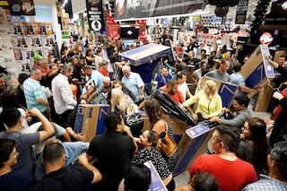 A file image of a sale in Sao Paolo, Brazil. Digital public infrastructure serves as the foundation upon which user-friendly digital products and services can be built to benefit large populations.
Image: Shutterstock