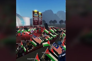 In support of Palestine, gamers are joining rallies on Roblox. 
Image: cikguzyd / TikTokÂ©