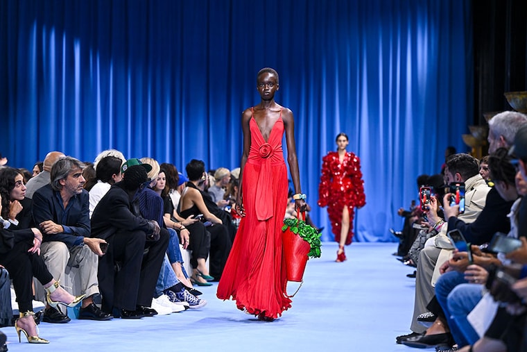 A model walks the runway during the Balmain Womenswear Spring/Summer 2024 show as part of Paris Fashion Week on September 27, 2023 in Paris, France.