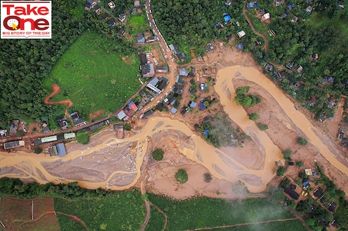 An aerial view shows the site of a landslide on July 31, 2024 in Chooralmala village, India. Heavy monsoon rains triggered massive landslides in Wayanad, Kerala.
Image: Abhishek Chinnappa/Getty Images An aerial view shows the site of a landslide on July 31, 2024 in Chooralmala village, India. Heavy monsoon rains triggered massive landslides in Wayanad, Kerala.
Image: Abhishek Chinnappa/Getty Images
