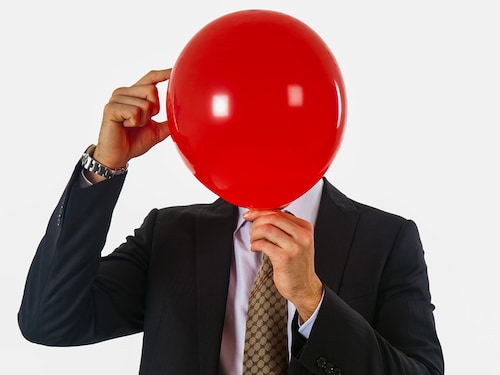 As a CEO approaches a certain level of eccentricity, you might think analysts would begin to have qualms.
Image: Shutterstock As a CEO approaches a certain level of eccentricity, you might think analysts would begin to have qualms.
Image: Shutterstock