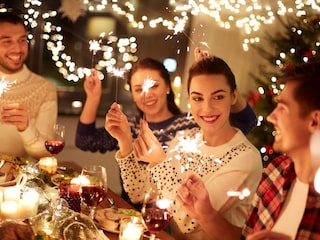 "Tinselling" involves pretending to be in a perfect relationship during the festive season. Image: Shutterstock